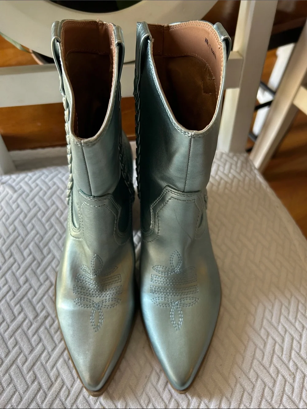 DV by Dolce Vita shiny metallic